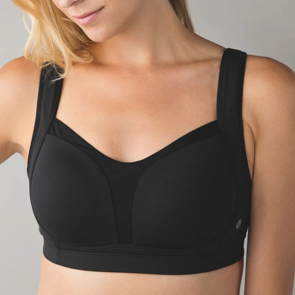 Lululemon Ta Ta Tamer II Black Sports Bra Size 32C - Picture 2 of 11